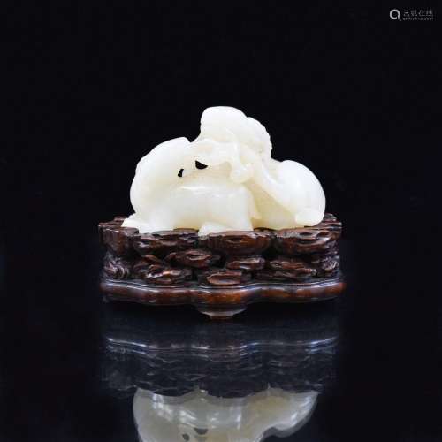 CARVED JADE OF TWO SHEEP & LINGZHI ON STAND