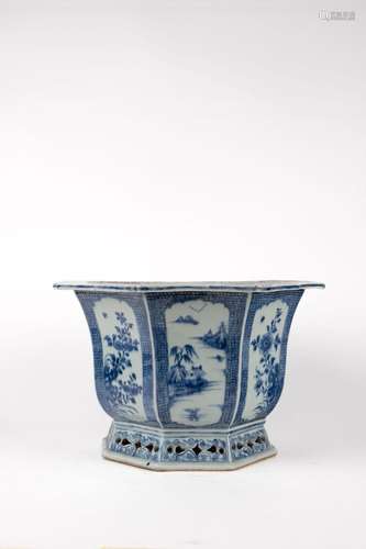 An octagonal blue and white flower pot. China, 18th c.