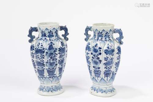 A pair of blue and white small vases. China, 19th c.