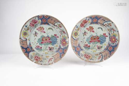 A pair of Famille Rose plates. China, 18th c.