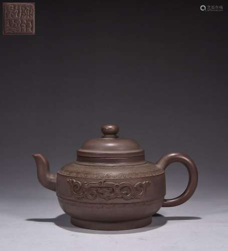 Purple Clay Teapot with Chilong Pattern