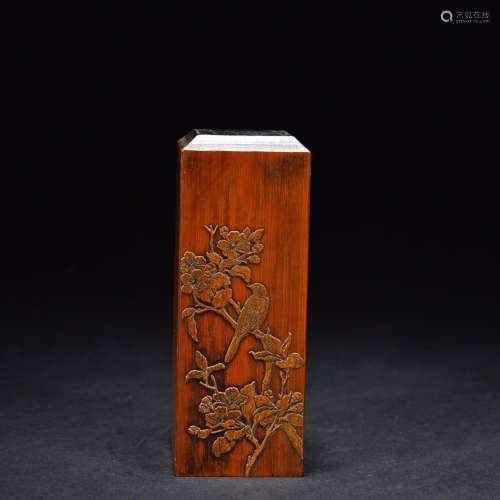 Bamboo carved flower and bird seal