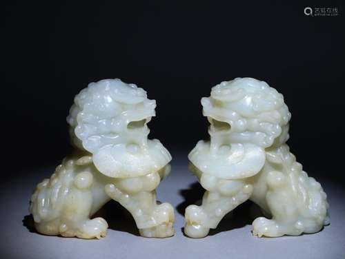 Hetian jade pair Ruishi ornaments