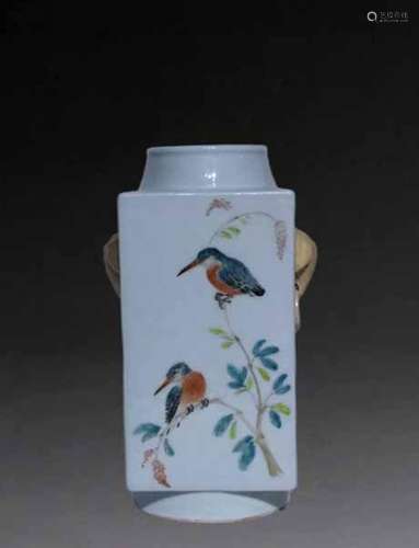 Light crimson color flower and bird Chong style bottle