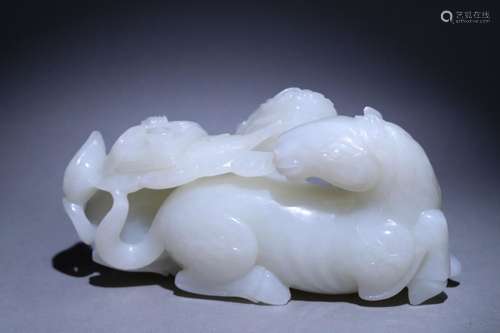 Hetian jade horse born unicorn auspicious decoration