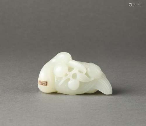 Chinese Hotan White Jade Carved Bird, 18th