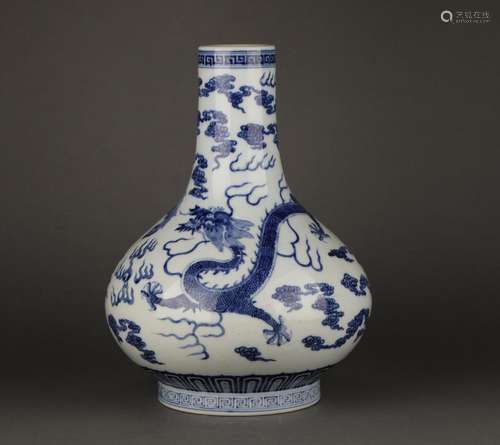 Ancient Chinese Blue and White Glazed Dragon Phoenix Pattern...