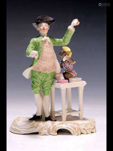 Porcelain group, Nymphenburg, around 1920, captain with