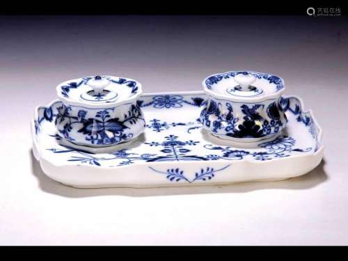 Inkware, Meissen, after 1882, porcelain, underglaze