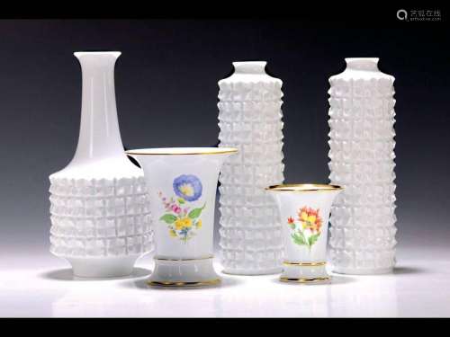 5 vases, Meissen, 20th century, 2 funnel vases