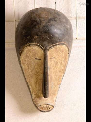 Face mask, Fang/Gabon, 1960s/70s, carved monoxyl