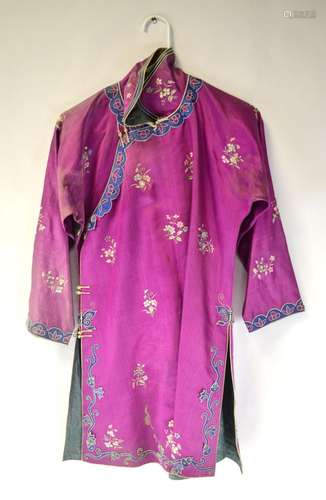 Chinese Purple Ground Silk Embroidered Lady Robe