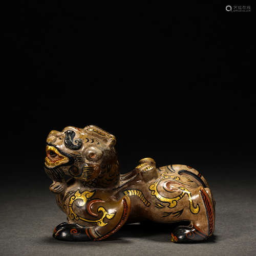 Hetian jade with gold and lacquer depicting auspicious anima...