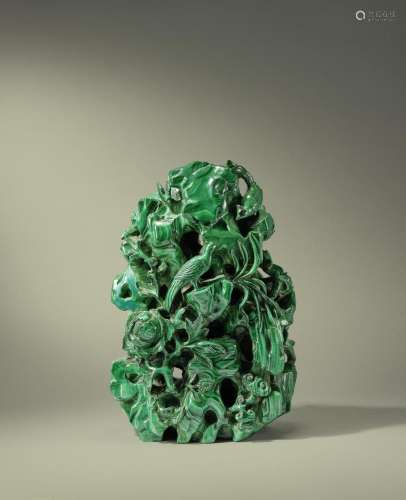 A LARGE AND RARE MALACHITE 'FLOWER AND BIRDS' BOULDE...