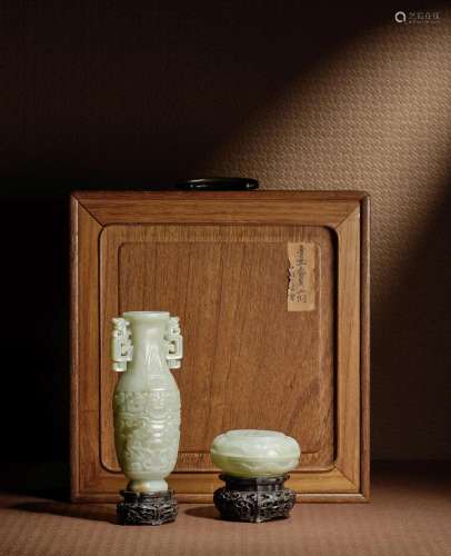 A SMALL PALE GREEN JADE ARCHAISTIC VASE, A CIRCULAR PALE GRE...