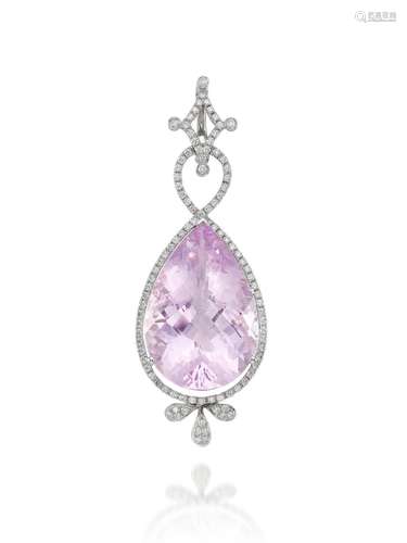 AMETHYST AND DIAMOND PENDANT