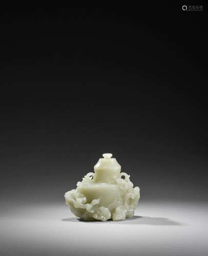 A WHITE JADE 'CHILONG' VASE AND COVER 18th century