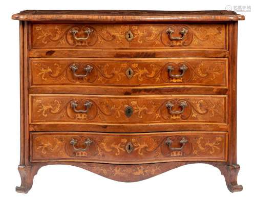 AN ITALIAN MARQUETRY SERPENTINE COMMODE