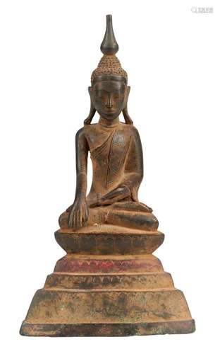 A BURMESE BRONZE FIGURE OF BUDDHA SHAN STATES (1215-1948)