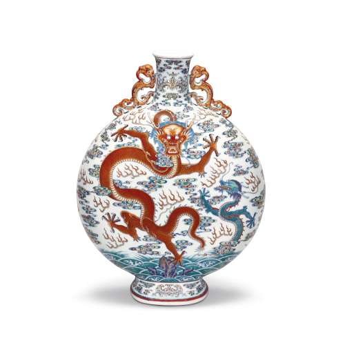A FINE AND EXTREMELY RARE DOUCAI ‘DRAGON’ MOONFLASK QIANLONG...
