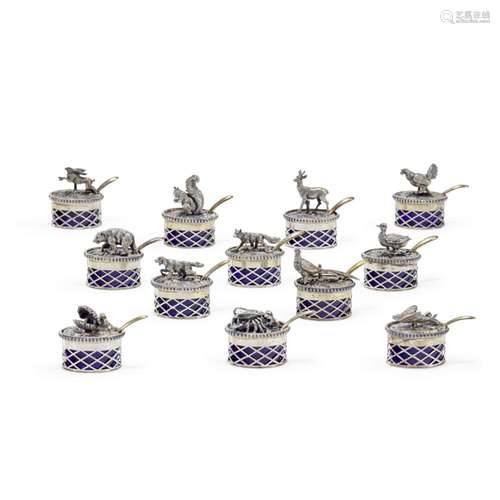 Twelve silver placeholder salt cellars Francesco Caputo, Mil...