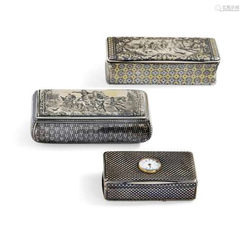 Group of three snuff boxes