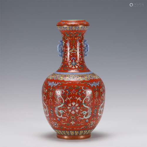 A CHINESE CORAL RED GLAZE FAMILLE ROSE PORCELAIN VASE,QIANLO...