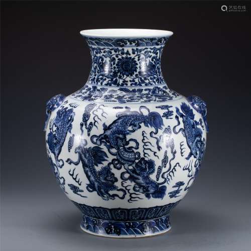 A BLUE AND WHITE PORCELAIN BEAST ZUN VASE,QING