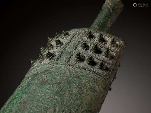 A BRONZE BELL, YONGZHONG, WESTERN ZHOU DYNASTY