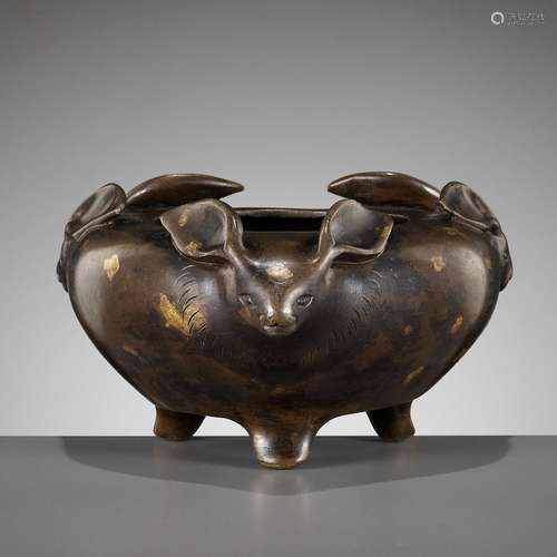 A RARE GILT-SPLASHED BRONZE ‘THREE HARES’ CENSER, 17TH-18TH ...