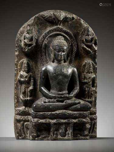 A BLACK STONE STELE DEPICTING BUDDHA, PALA EMPIRE