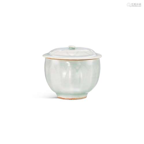 <br />
A Longquan celadon 'lotus' bowl and cover, Song dynas...