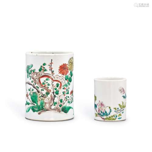 <br />
A wucai brushpot and a small famille-rose brushpot, 1...