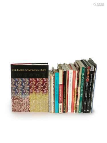 A COLLECTION OF REFERENCE BOOKS ON TEXTILE ARTS