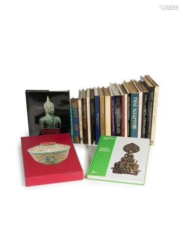 A COLLECTION OF REFERENCE BOOKS ON THAI ART