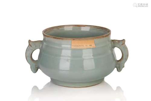 CHINESE DOUBLE HANDLED LONGQUAN PORCELAIN CENSER