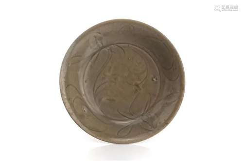 YAOZHOU CELADON DISH WITH CARVED FLORAL DESIGN