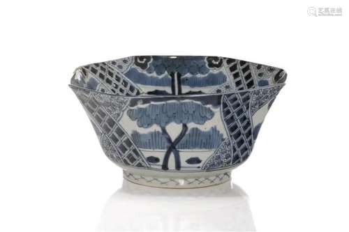 JAPANESE ARITA BLUE AND WHITE PORCELAIN BOWL