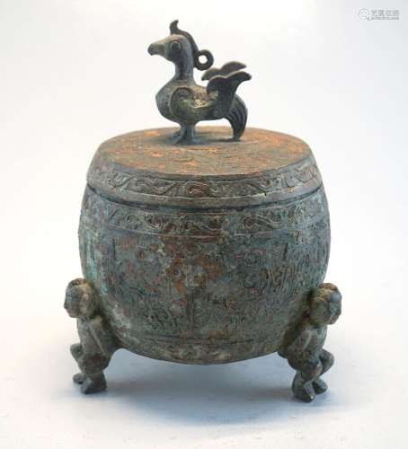 Vorratsgefaess im Stil der Tang Dyn. Bronze Patiniert