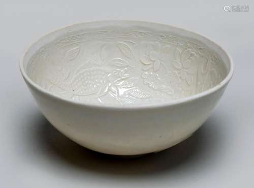 A VERY RARE CHINESE MOULDED DING BUBBLE BOWL, SONG/JIN DYNAS...