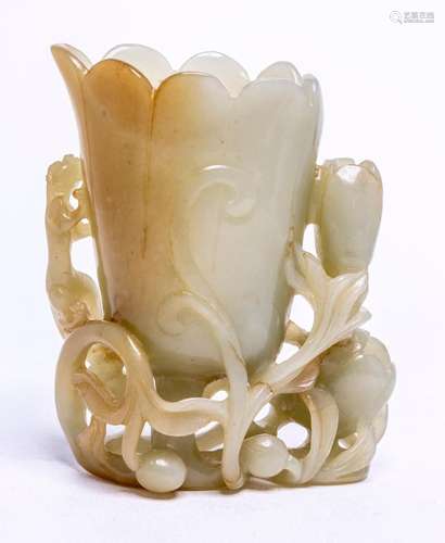 A CHINESE PALE WHITE JADE FLOWER VASE 11.5cm high