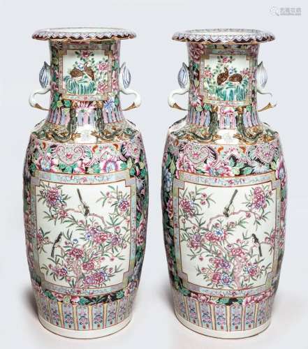 A PAIR OF LARGE FAMILLE-ROSE VASES, LATE QING DYNASTY, LATE ...