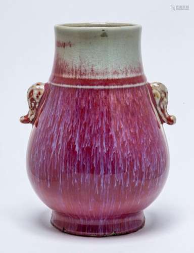 A CHINESE FLAMBE GLAZED VASE, QING DYNASTY (1644-1911) 19cm ...