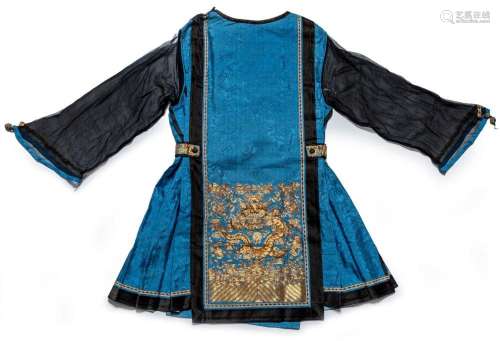 A RARE CHINESE BLUE LADY\'S DRAGON SKIRT, QING DYNASTY (1644...