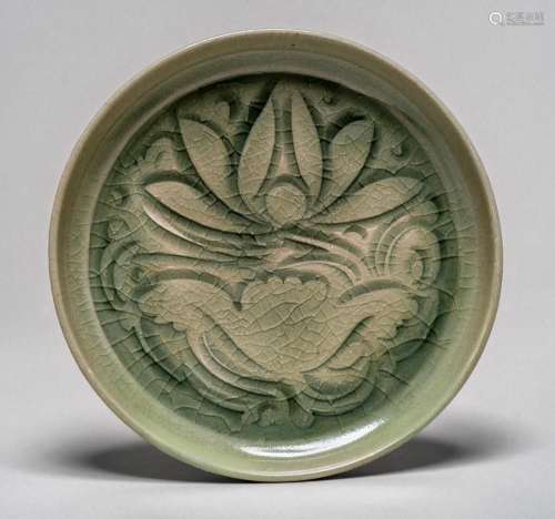 A CHINESE FINELY CARVED YAOZHOU DISH, NORTHERN SONG DYNASTY ...