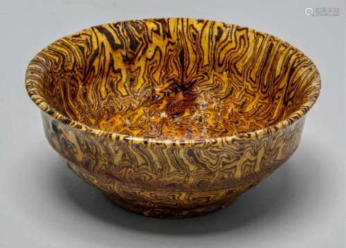 A CHINESE AMBER GLAZED MARBLE CLAY JIAOTAI BOWL, TANG DYNAST...