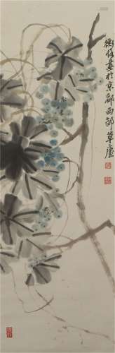 A CHINESE PAINTING OF GRAPES