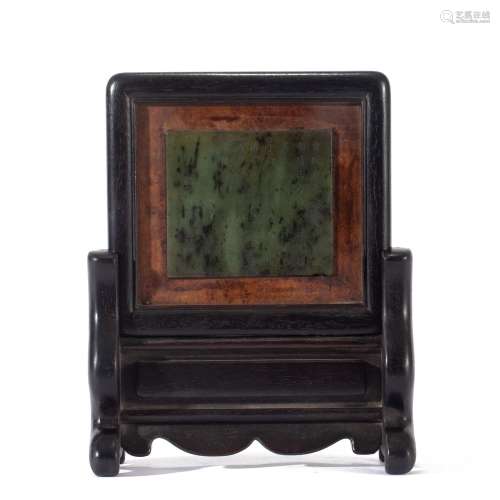 AN INSCRIBED SPINACH GREEN JADE INLAID TABLE SCREEN