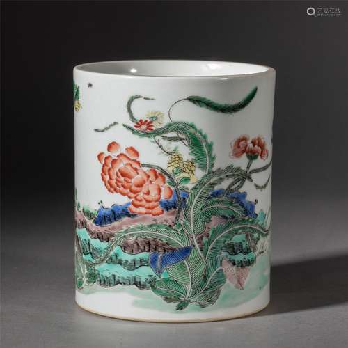 A POLYCHROME PAINTED PORCELAIN BRUSH POT