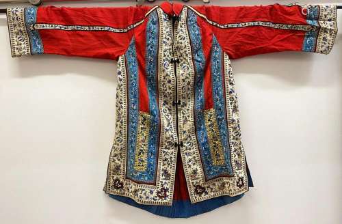 Silk Jacket of Chinese Qing Embroidery Ribbons